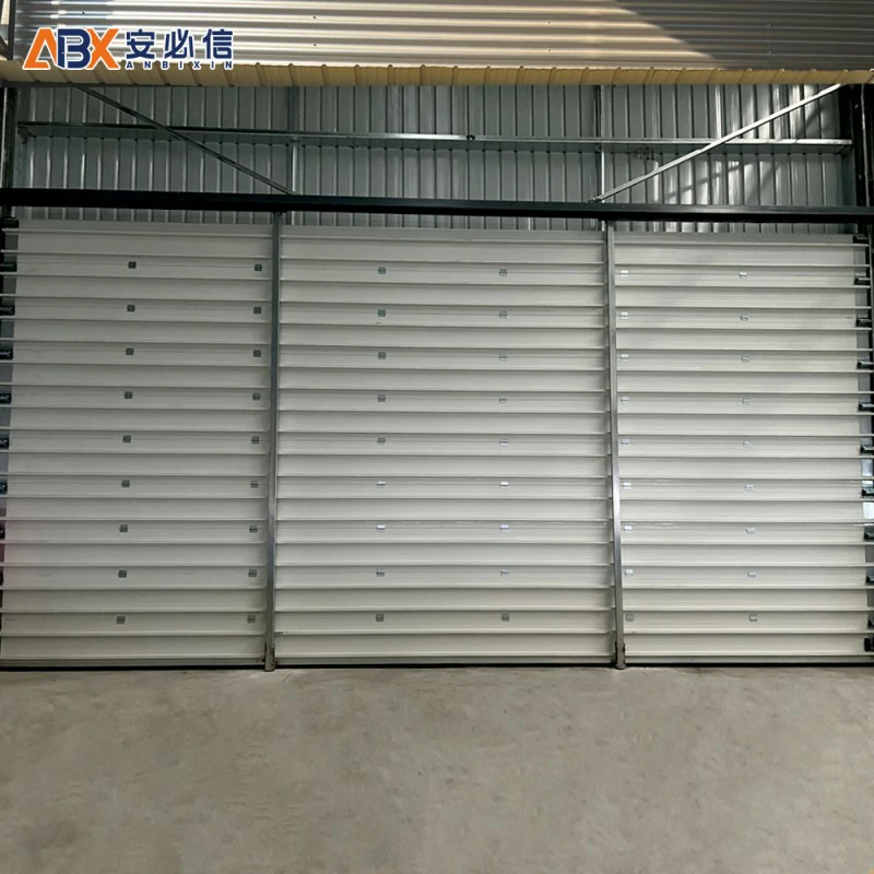 深圳市保温滑升门