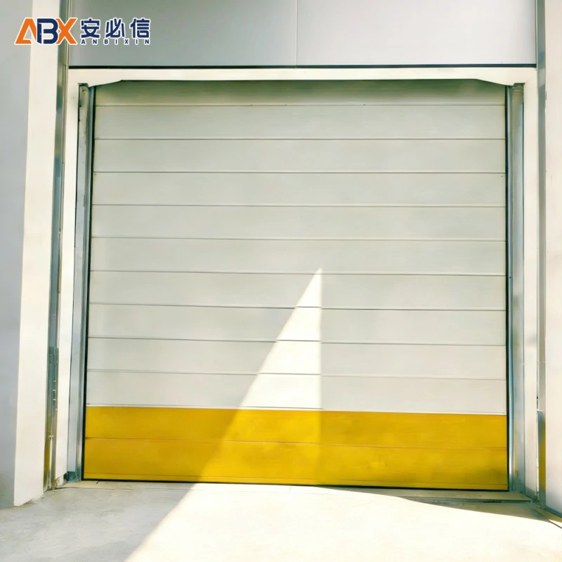 深圳市分节式滑升门